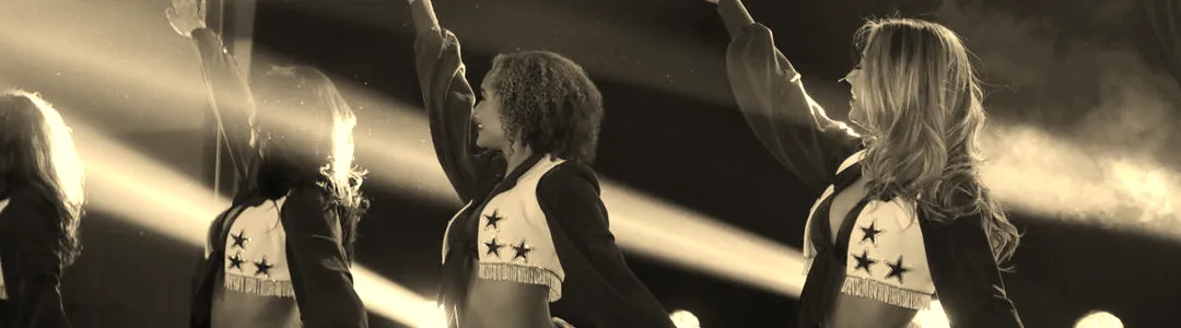 Dallas Cowboys Cheerleaders On Tour
